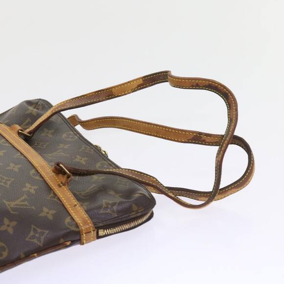 LOUIS VUITTON Monogram Coussin GM Shoulder Bag M51141 - Picture 8 of 16